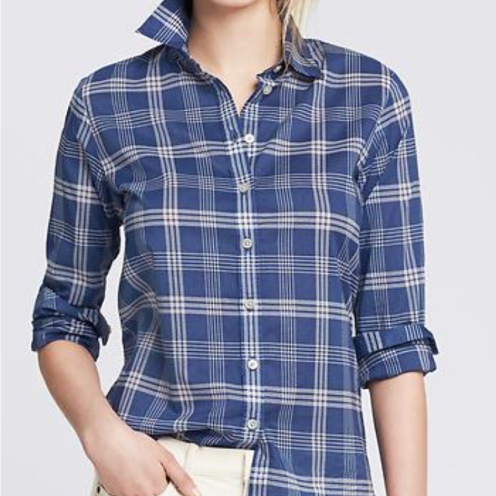 Banana Republic Blue Plaid Button-Up Shirt